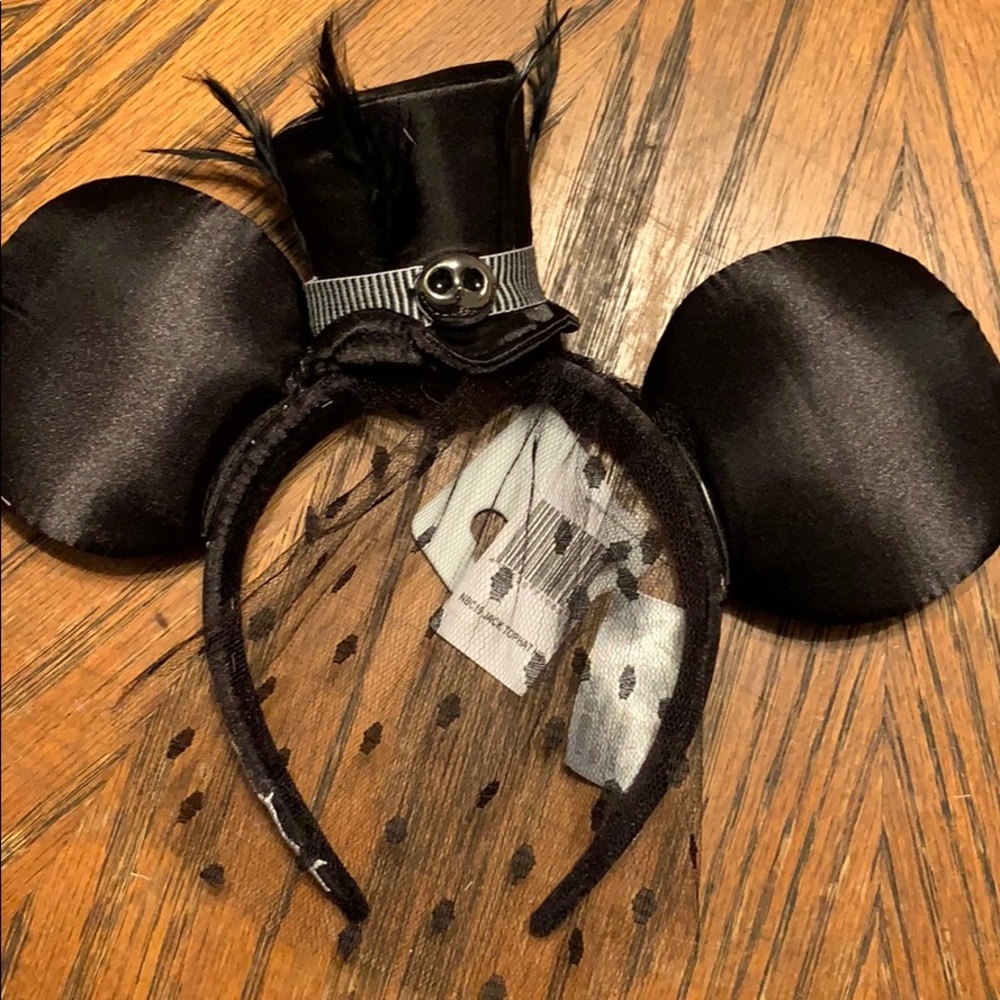 Minnie mouse ears jack Skellington